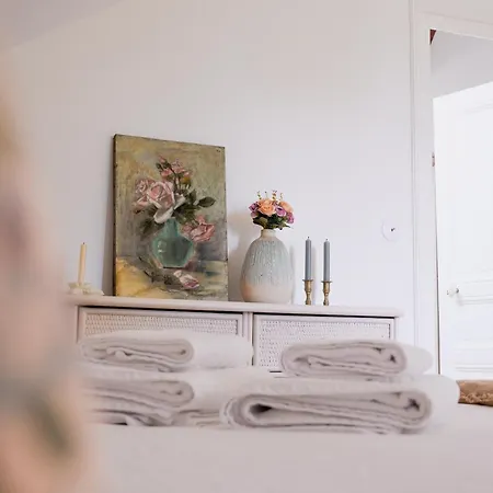 Villa Le Zephyr - Charme, Confort Et Tranquillite A 200m De L'ocean