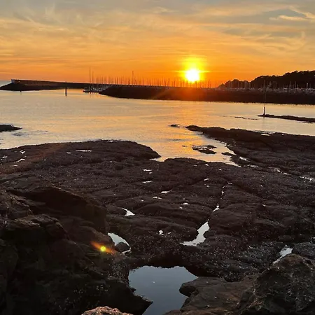Le Zephyr - Charme, Confort Et Tranquillite A 200m De L'ocean Villa *