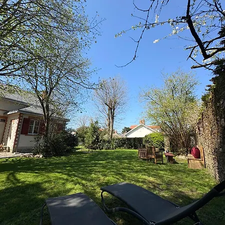 Le Zephyr - Charme, Confort Et Tranquillite A 200m De L'ocean