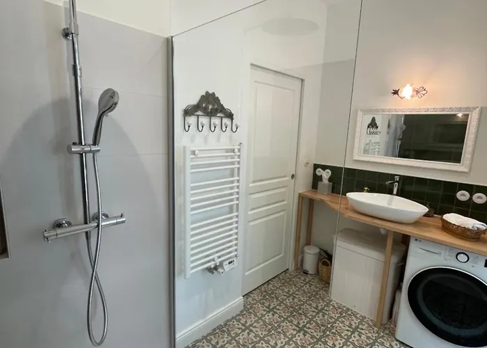 Villa Le Zephyr - Charme, Confort Et Tranquillite A 200m De L'ocean Pornic