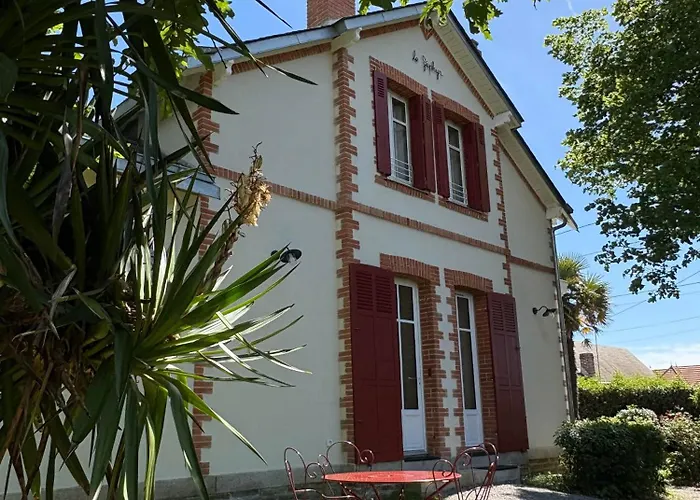 Villa Le Zephyr - Charme, Confort Et Tranquillite A 200m De L'ocean Pornic